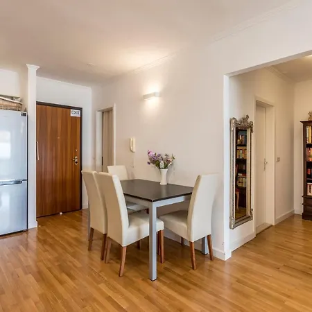 Velebis Superior - Luxurious One-room With Jacuzzi - Prestigious Location By The Sea In The New Center Of Znjan - Panoramic View Of The Sea And Islands - Free Garage Parking - Buralux