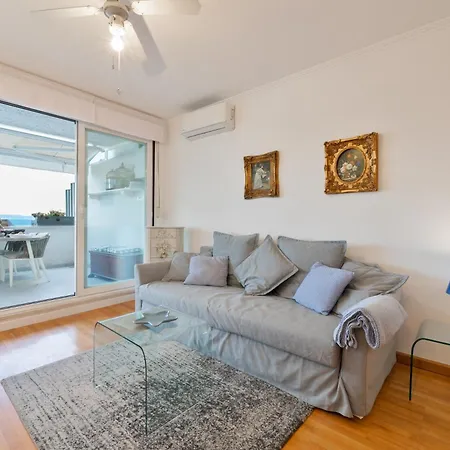 Lejlighed Velebis Superior - Luxurious One-room With Jacuzzi - Prestigious Location By The Sea In The New Center Of Znjan - Panoramic View Of The Sea And Islands - Free Garage Parking Split
